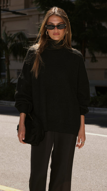 Harita Knitted Sweater - Black