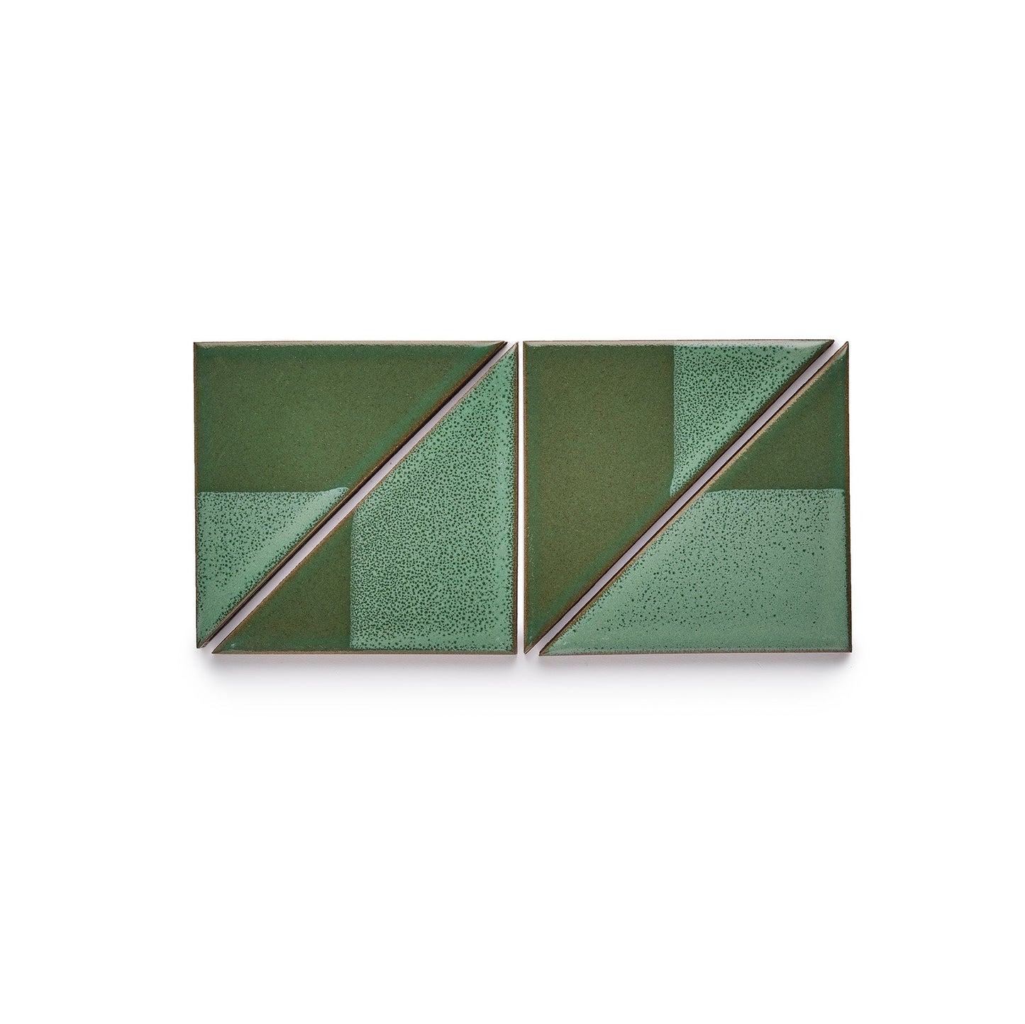 DG18 Sample in Geyser Blend Triangles