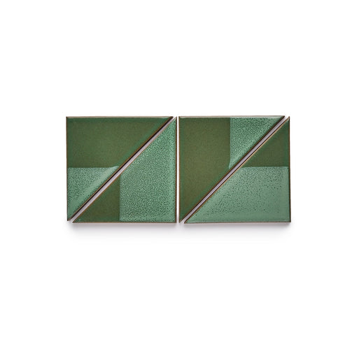 DG18 Sample in Geyser Blend Triangles
