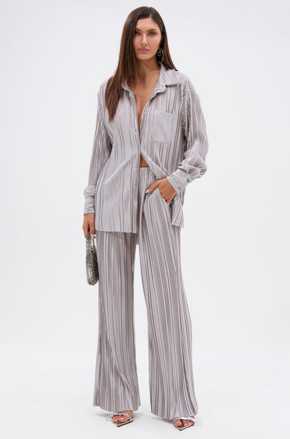 ALIA SLINKY BUTTON DOWN