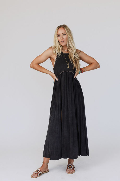 Daisy Chain Maxi Dress - Black - Pre Order